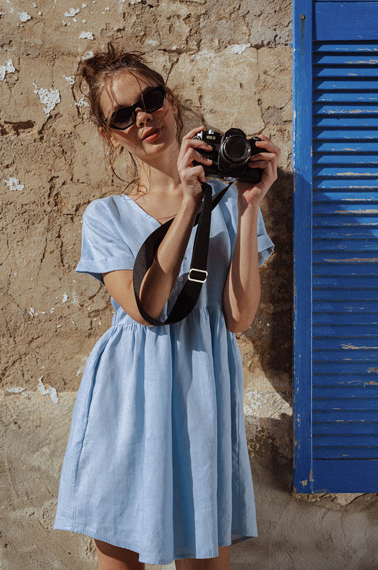 SUNCHASER Dress - sky blue linen